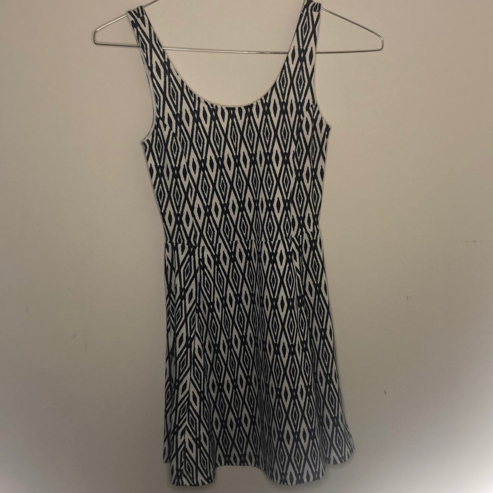 H&M women’s skater dress